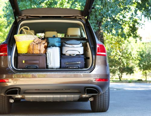 5 hábitos de manejo que le hacen daño a tus llantas.